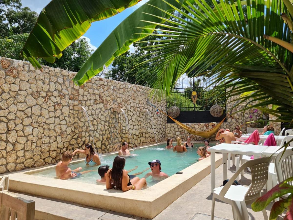 Valladolid 48 Hotel & Hostal Екстериор снимка