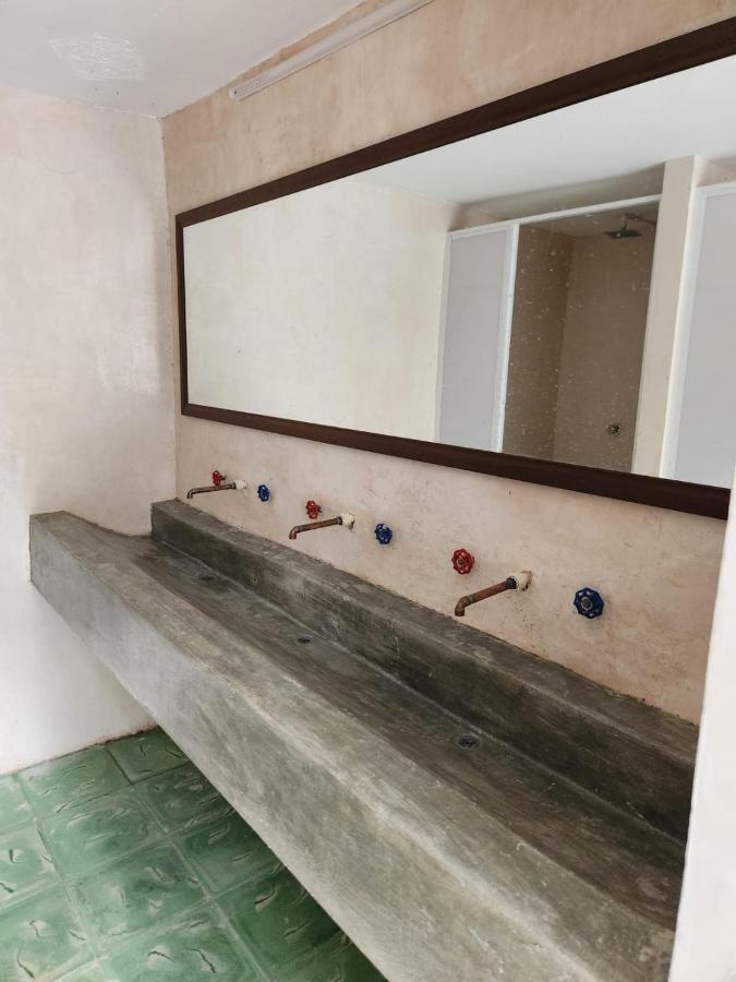 Valladolid 48 Hotel & Hostal Екстериор снимка