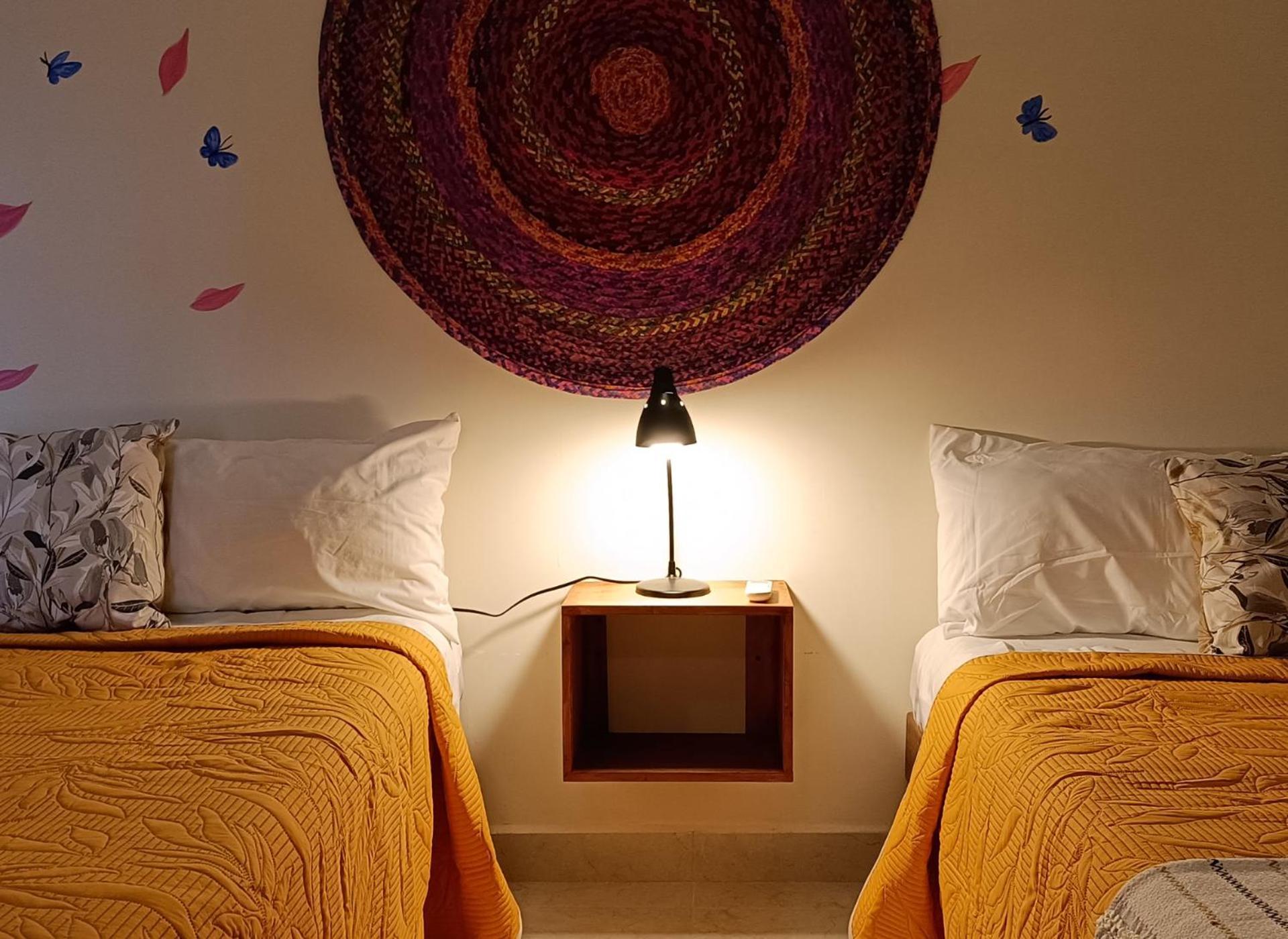 Valladolid 48 Hotel & Hostal Екстериор снимка