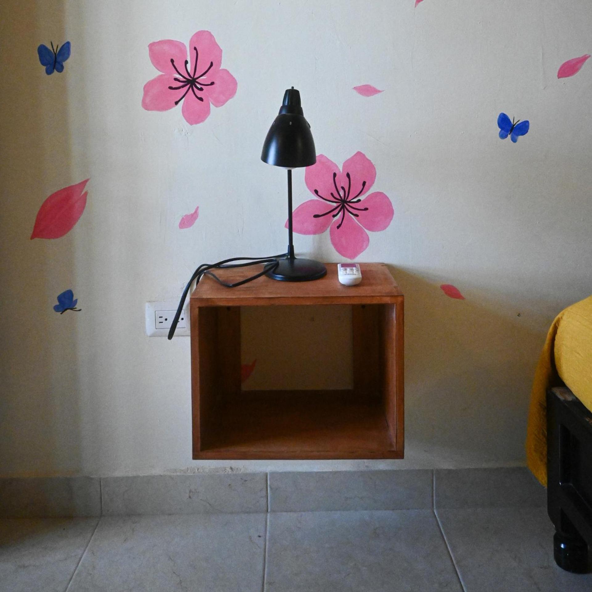 Valladolid 48 Hotel & Hostal Екстериор снимка